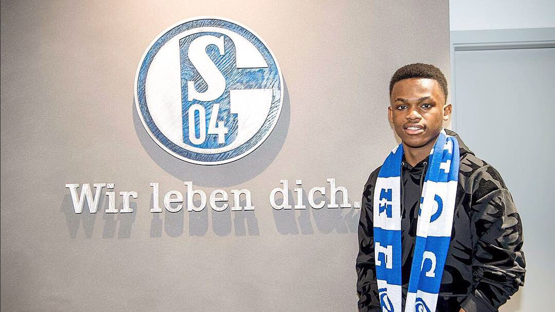 而北京国安 而北京国安