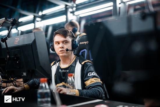 那一年，球队学会了如何输球